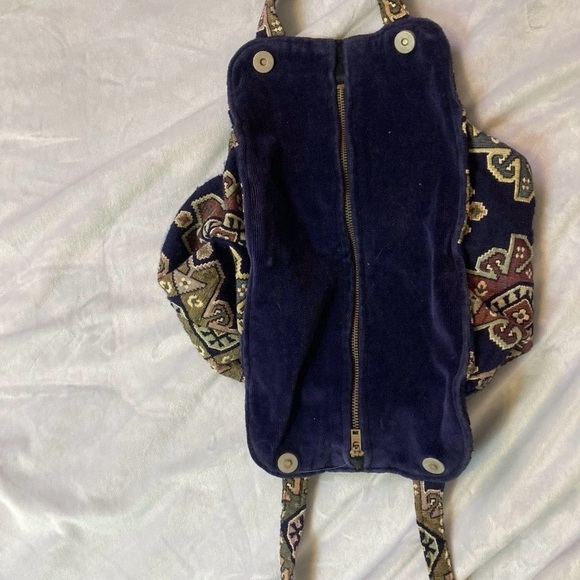 Geometric Pattern Shoulder Bag - Picture 2 of 2